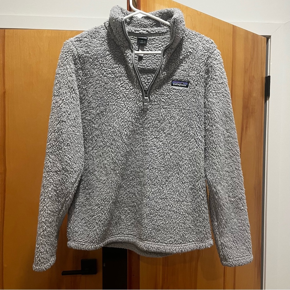Patagonia Soft Gray Quarter-Zip Fleece